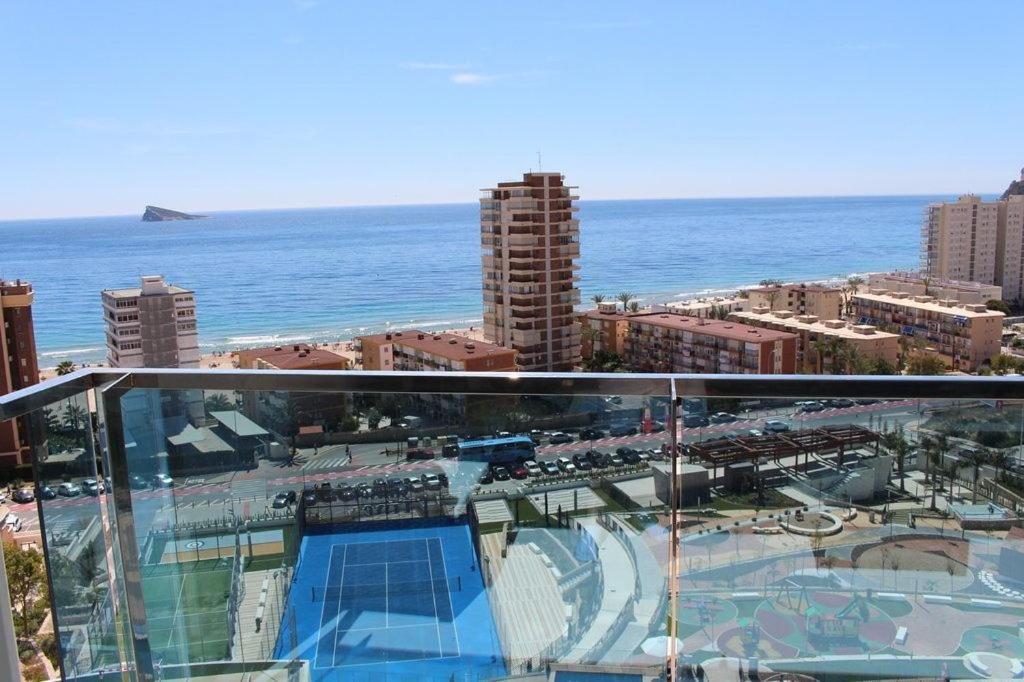 דירות בנידורם Sunset Drive, Cerca De La Playa Poniente מראה חיצוני תמונה