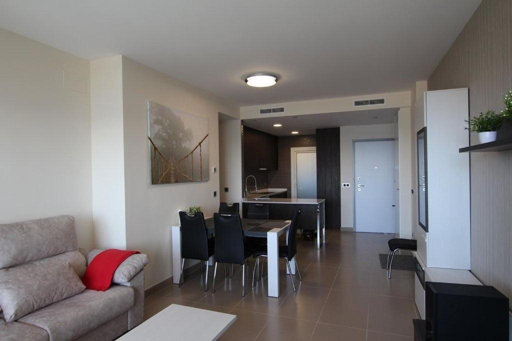 דירות בנידורם Sunset Drive, Cerca De La Playa Poniente מראה חיצוני תמונה